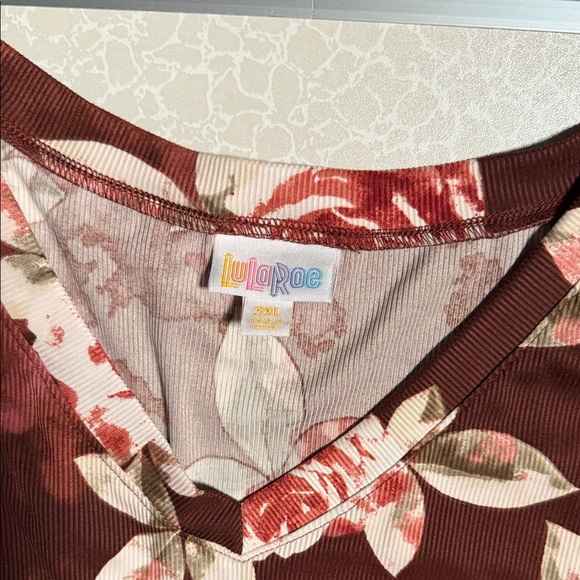 LuLaRoe Floral Short Sleeve Top - Brown and Pink - Picture 2 of 2